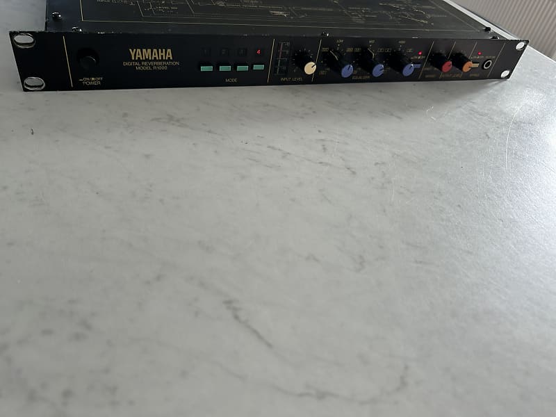 Yamaha R1000 Digital Reverberation | Reverb