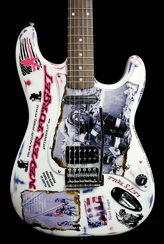 Squier by Fender 浮世絵 Made in Japan Art Canvas Esquire® Hokusai – Fender