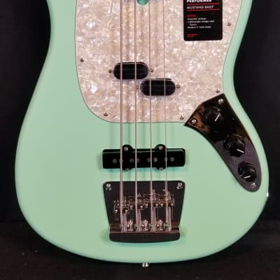 Fender American Performer Mustang Electric Bass Guitar, Rosewood Fingerboard, Satin Surf Green, Bag image 1