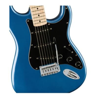 Fender Squier Affinity Stratocaster 6-String Electric Guitar (Lake Placid Blue) image 9
