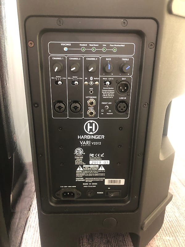 Harbinger VARI Series V2312 12 in 2000 Watt Powered Speaker Reverb