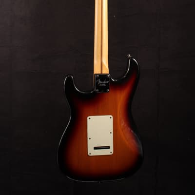 Fender Stratocaster Deluxe 2000 image 10