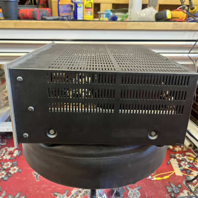 Marantz 1090 integrated amplifier 1970s image 2