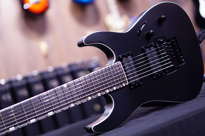 Edwards E-MR-FR7 black satin