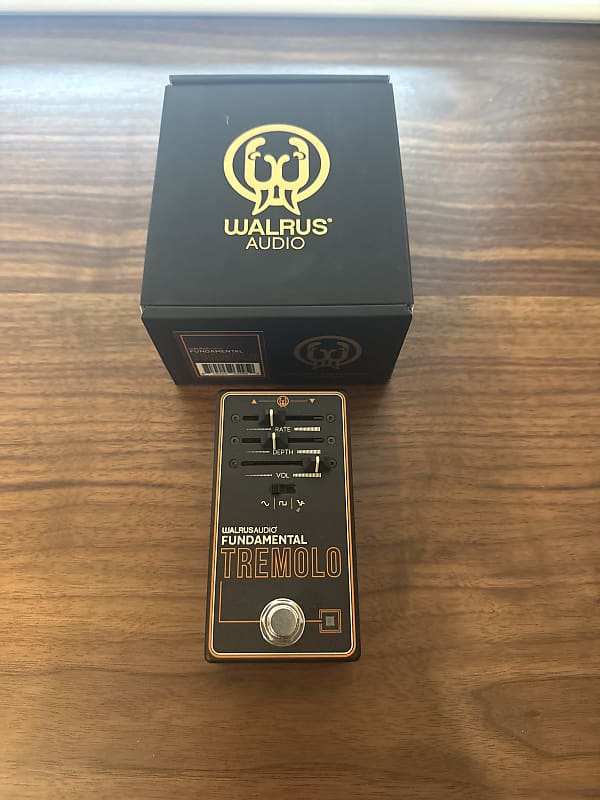 Walrus Audio Fundamental Tremolo
