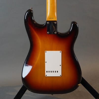 Fender 60's Reissue Stratocaster Left Hand 3 Tone Sunburst MIJ w/Case (1995) - Used image 3