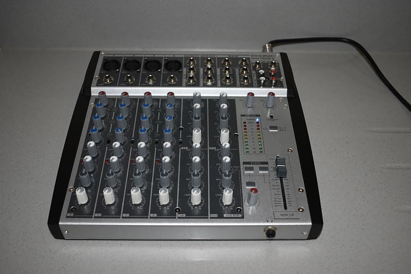 通電確認済　コンパクトミキサーPHONIC MM 1202 MM1202 - Phonic MM1202 - Audiofanzine