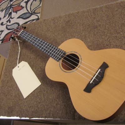 Tagima UK47 deluxe tenor ukulele image 1