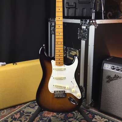 Fender Eric Johnson 1954 ‚ÄúVirginia‚Äù Stratocaster- 2-Color Sunburst image 9