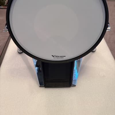 Roland KD-140 V-Kick 14" Bass Drum Trigger Pad 2010s - Black Chrome