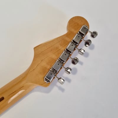 Fender American Vintage '57 Stratocaster 2000 Surf Green image 15