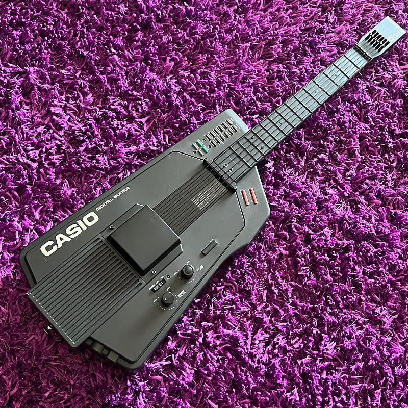 Casio DG-1 Digital Synthesizer Guitar Early 1980s
