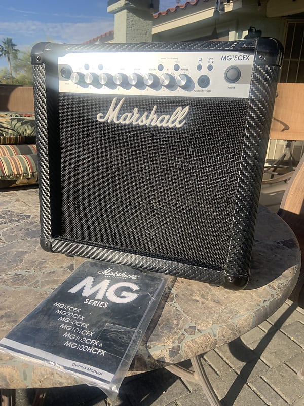 Marshall MG Carbon Fiber MG15CFX 2-Channel 15-Watt 1x8