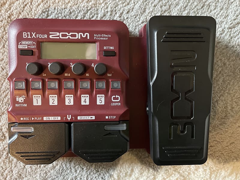Zoom B1X Four