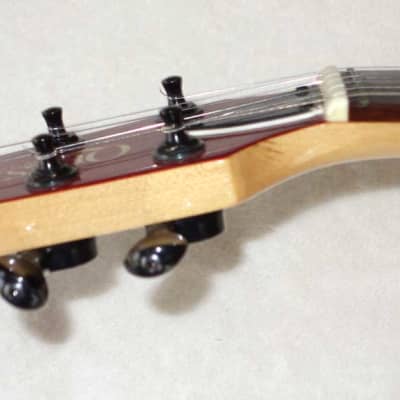 Vintage 1980s Quest by Vantage (Matsumoku MIJ) Mini Travel Guitar w/Custom USA Body, Coil-Splitting! image 9