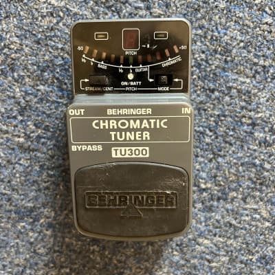 Behringer Chromatic Pedal Tuner TU300 used for sale