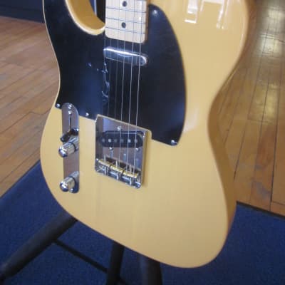 Used Left-Handed Fender Telecaster Electric Guitar Butterscotch Blonde w/ Black Pickguard w/ Hard Case Made in Japan image 7