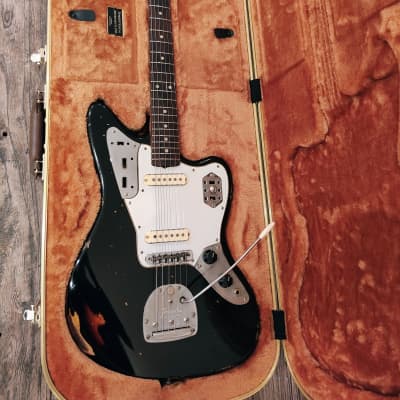 Fender Jaguar/ジャガー 1965年製 MJTボディ Fender Jaguar Solid Body Electric Guitar (1965) | RetroFret