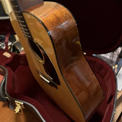 Martin d 18 style. Custom d dreadnought body Natural image 7