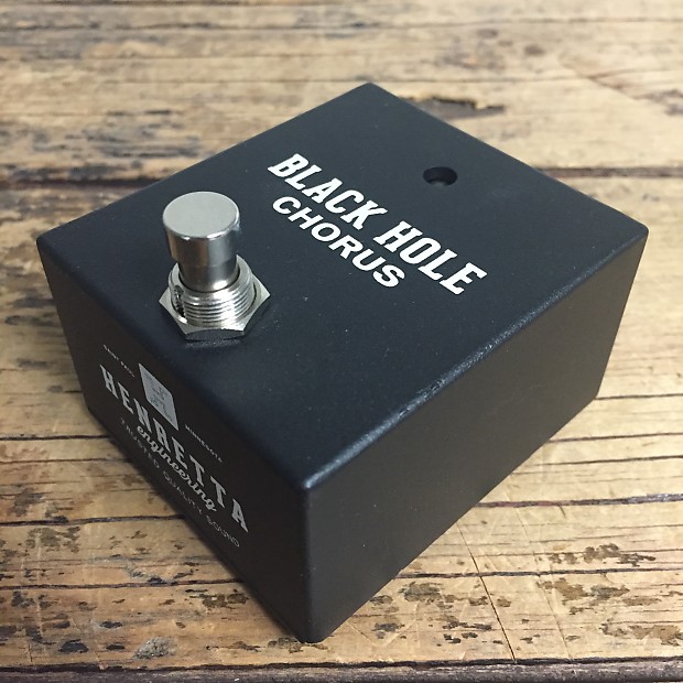 Henretta Engineering Black Hole chorus | Reverb