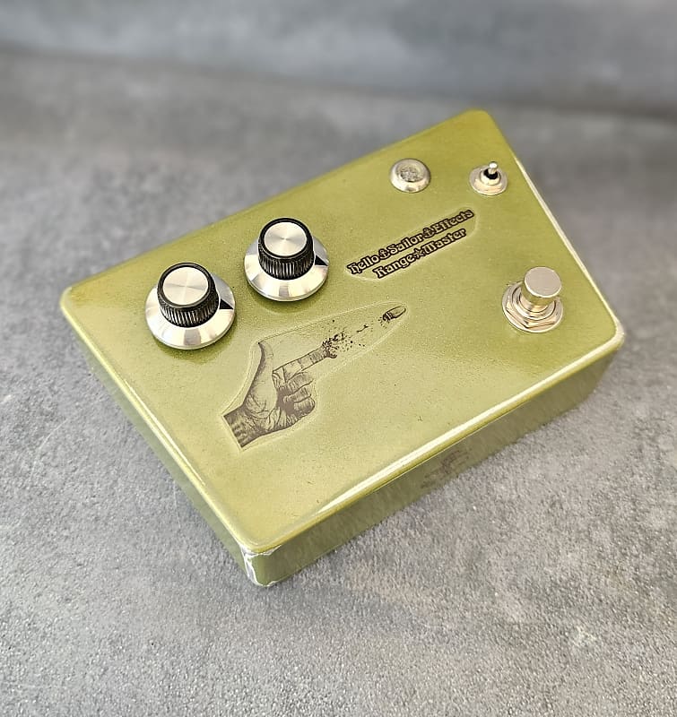 Hello Sailor Effects Rangemaster Aged Sage Green Reverb 8011