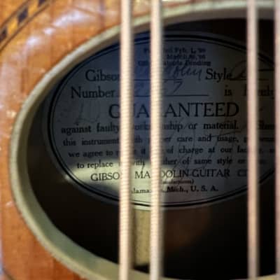 1915 Gibson Style A Mandolin with Case image 4