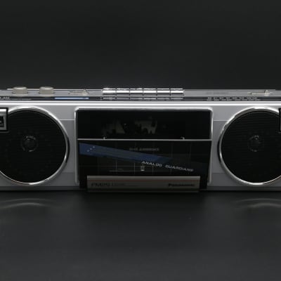 1985 Panasonic RX-FM25 Boombox, upgraded with Bluetooth, Rechargeable Battery and an LED Music Visualizer image 8