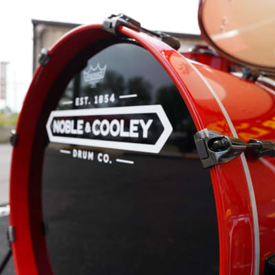 Noble & Cooley/USA /CD-Maple Series 3pc Shell Pack - Transparent Red High Gloss w/ Black Hardware | 12'', 14'', 20" image 5