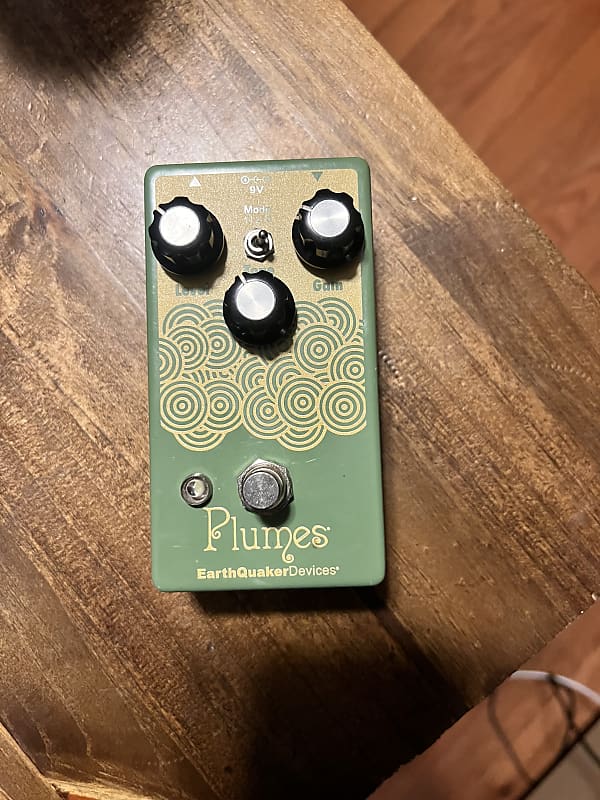 EarthQuaker Devices Plumes Small Signal Shredder Overdrive