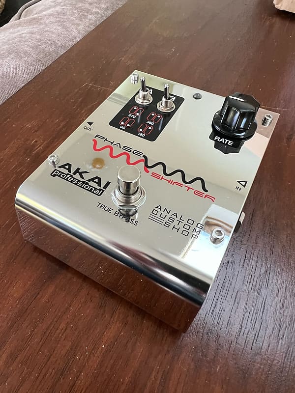 Akai Phase Shifter