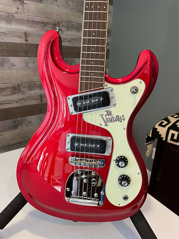 ギター The Ventures ARIA VM2002 ARIA VM-2001 THE VENTURES 40th Anniversary Model 弾く