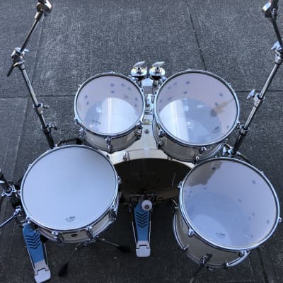 Yamaha Stage Custom 10/12/14/20 w/ Snare and Hardware Pack - Classic White image 4