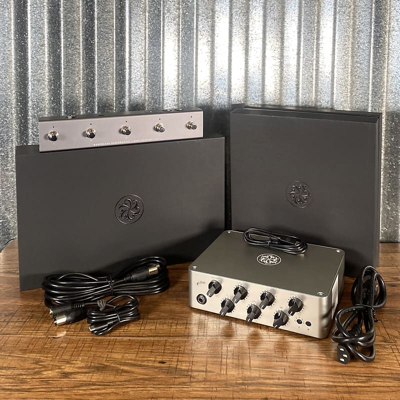 Darkglass E500 Exponent 500 Watt Bass Amplifier Head & DGMF Midi Footswitch Limited Bundle DGEXMI image 1