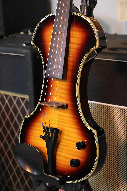 Fender FV3 - Sunburst Electric Violin | Reverb