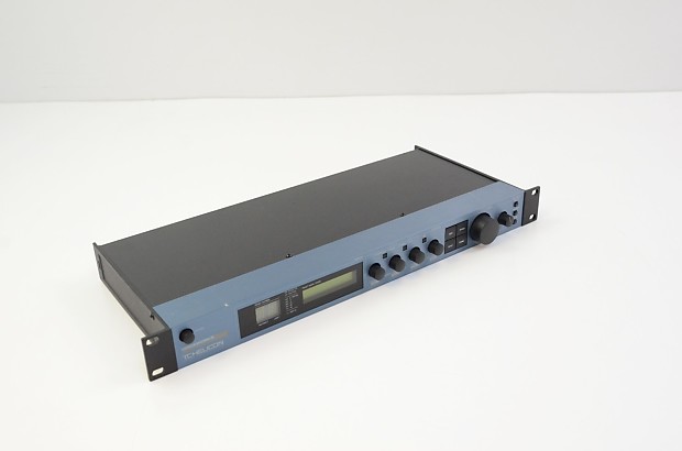 TC Electronic Helicon Voice Works Plus | eBay