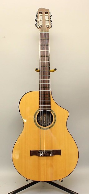 Line 6 Variax Nylon String Classical Acoustic Electric 300 series Solid  Body Guitar & case