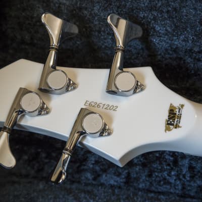 ベース ESP RF-00SL Snow White GazettE REITA ESP RF-00SL Reita (the GazettE) Signature Bass MINT ~USA