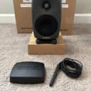 Genelec 8320A SAM 4" Powered Nearfield Studio Monitor (Pair) 2016 - 2021 - Gray