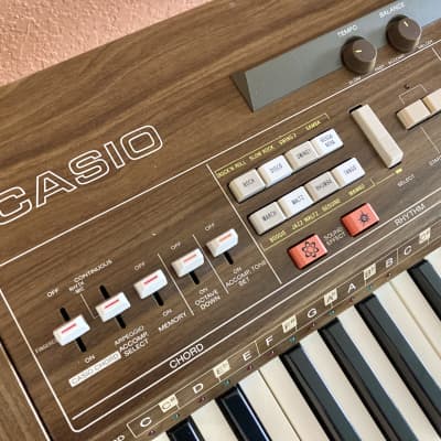 Casio CASIOTONE 701 Vintage Analog Keyboard Synthesizer Piano + Stand, NEAR MINT