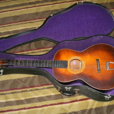 Regal Parlor Guitar 1930's Sunburst image 11