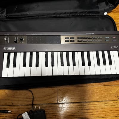 Yamaha Reface DX Mini Mobile Keyboard 2015 - Present - Black