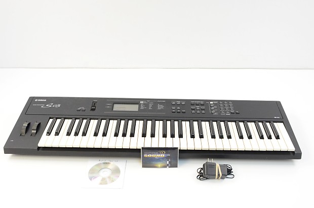 Yamaha S03 Music Synthesizer 61-Key Keyboard