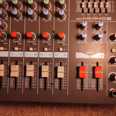 YAMAHA MM1402 アナログミキサー美品 YAMAHA MM1402 アナログミキサー美品 YAMAHA MIXER MODEL MM