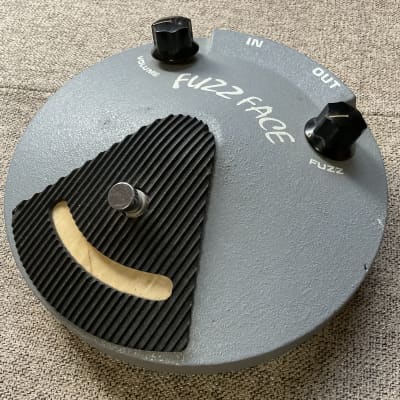 Dallas Arbiter Fuzz Face BC109C Reissue | Reverb