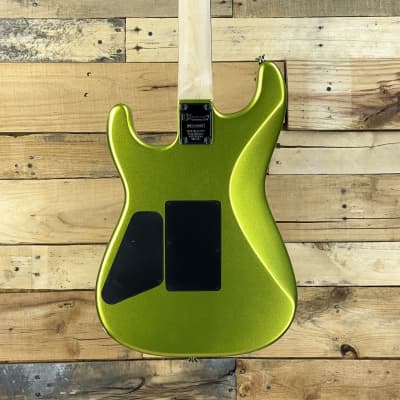Charvel Pro-Mod San Dimas Style 1 HH FR E 2022 - Present - Lime Green Metallic image 7