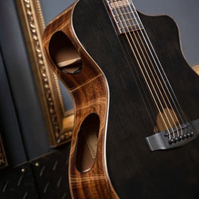 Cort Modern Black Trans Black Gloss w/Case (B Stock) image 7