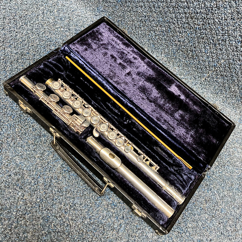 Artley 40 Flute w/ Case Reverb