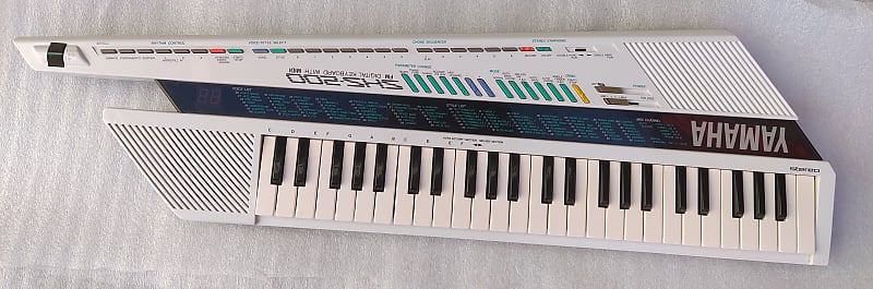 YAMAHA SHS-200 FM Digital Keyboard with MIDI Keytar | Reverb