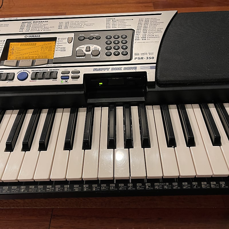 Yamaha PSR-350 Keyboard Workstation / Arranger | Reverb Yamaha PSR-350 Keyboard Workstation / Arranger | Reverb