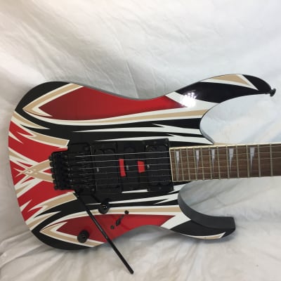 Ibanez Ibanez RG370DX Tribal Red/White/Black Graphic Ibanez Ibanez RG370DX Tribal Red/White/Black Graphic